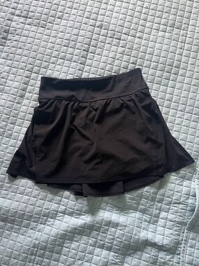 SPANX Get Moving Black Athletic Skort with Built-In Shorts sz Med